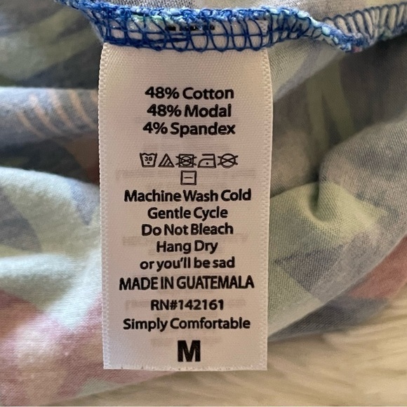 LULAROE Irma Top, Medium - Picture 5 of 6